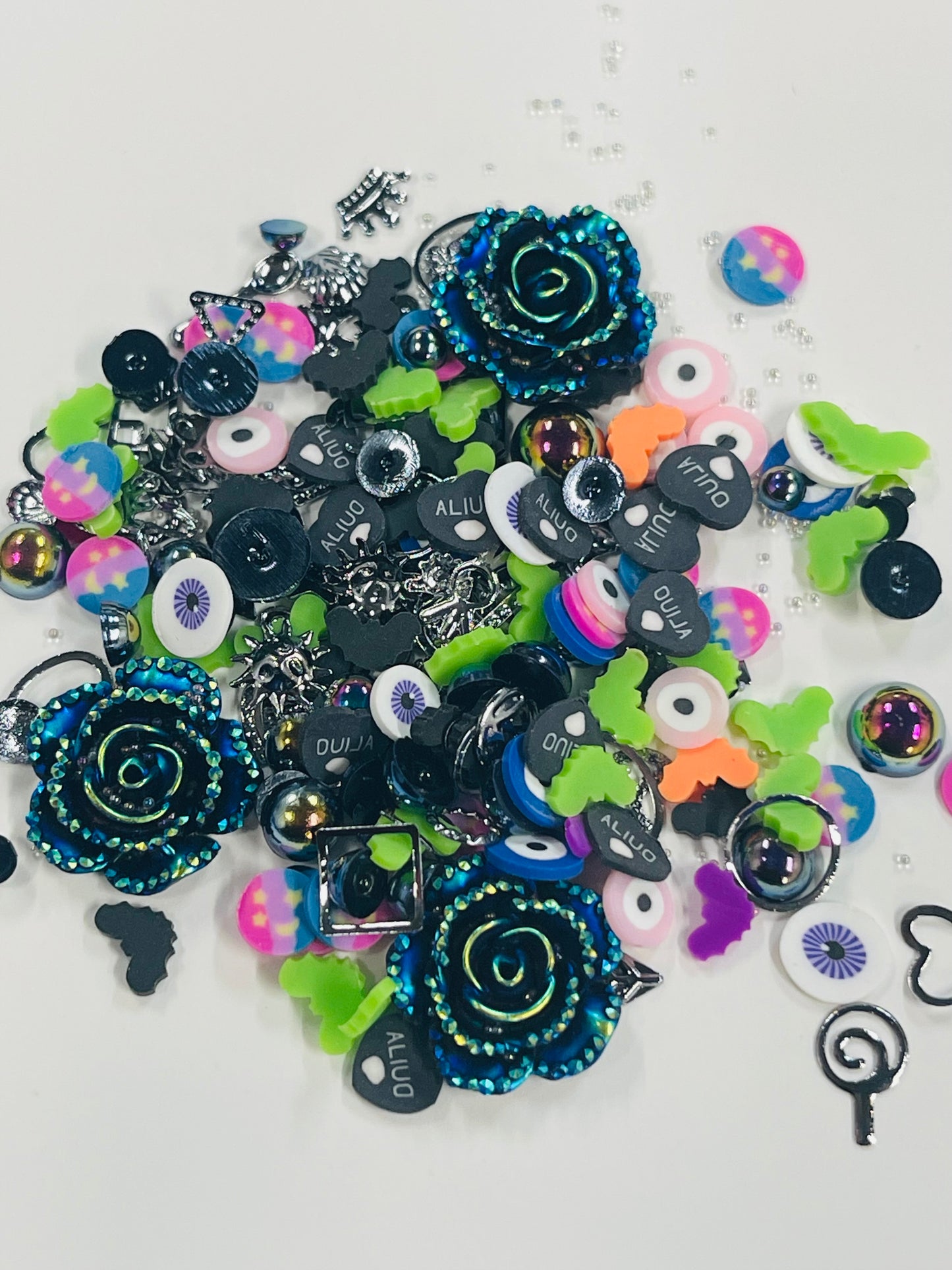 Halloween Treasure Chest Kits